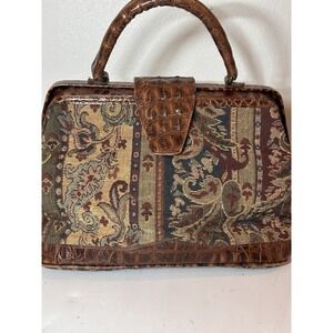 Casleigh II New York Needlepoint Crocodile Leather Handbag Vintage‎ Made USA